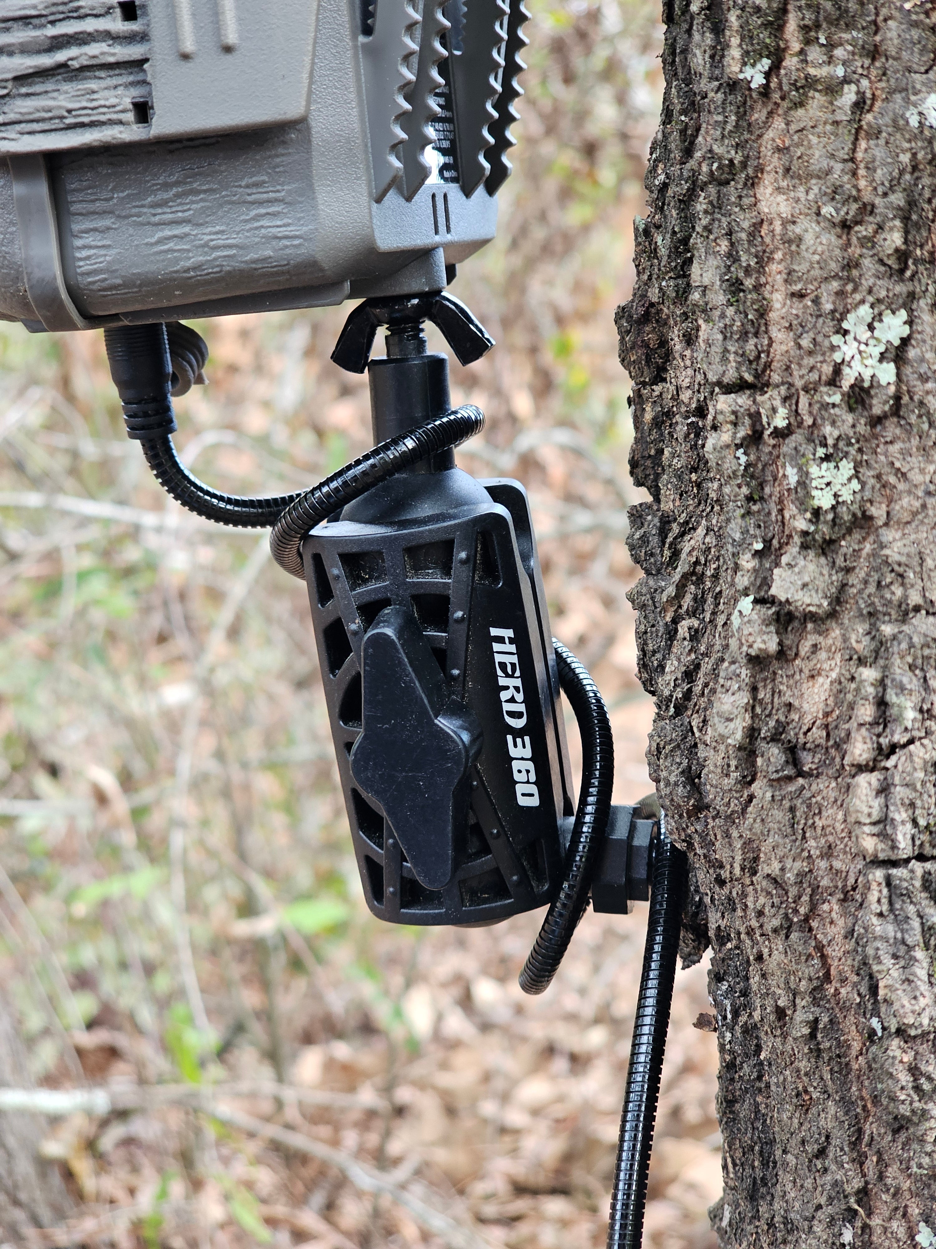 Tree Mount for Trail Camera Dual Ball Swivel