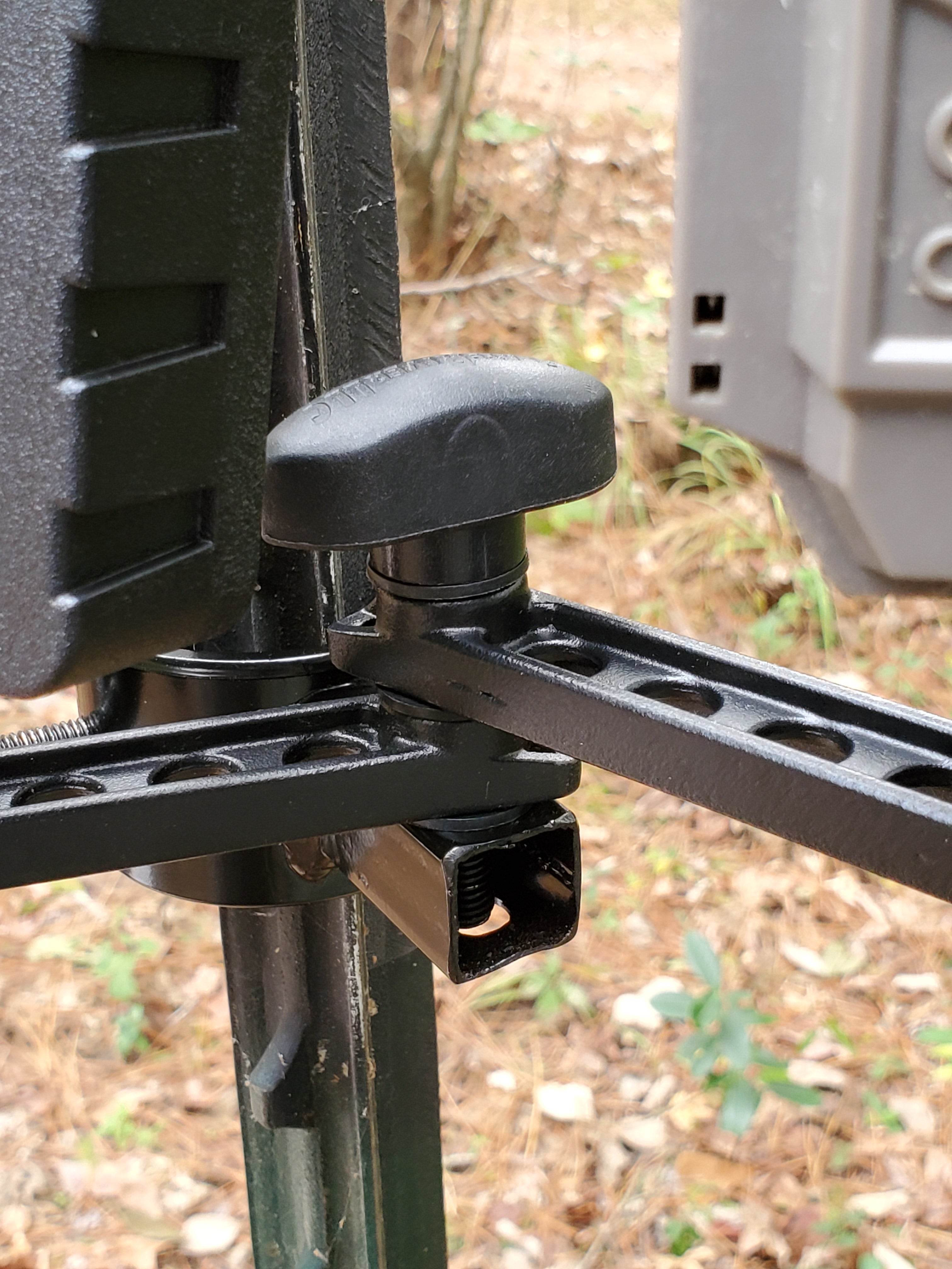 Slate River Dual Arm Mount TPost Mount